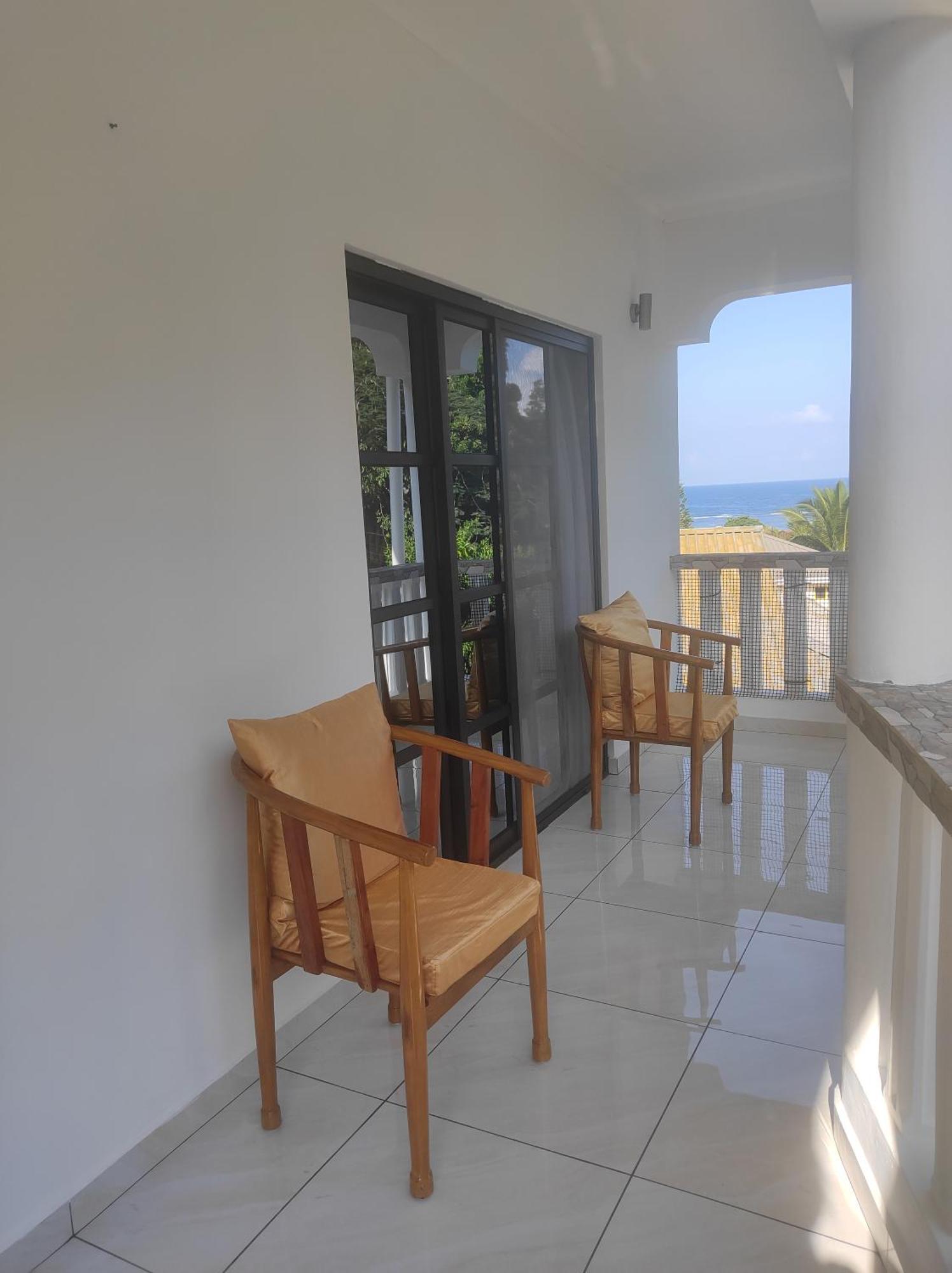 Sue-Etoile Self Catering Apartment Pointe Au Sel Luaran gambar